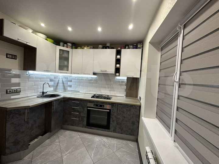 3-к. квартира, 70,8 м², 2/5 эт.