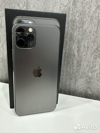 iPhone 11 Pro, 256 ГБ