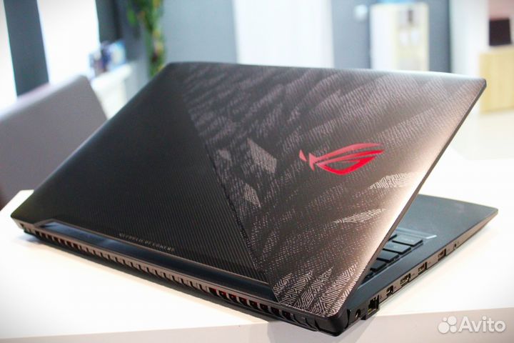 Игровой ноутбук asus RoG Core i5 / GTX1060 / SSD