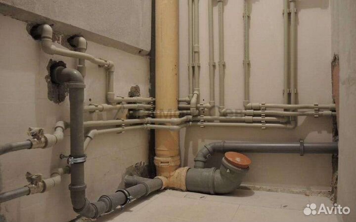 Бригада сантехников