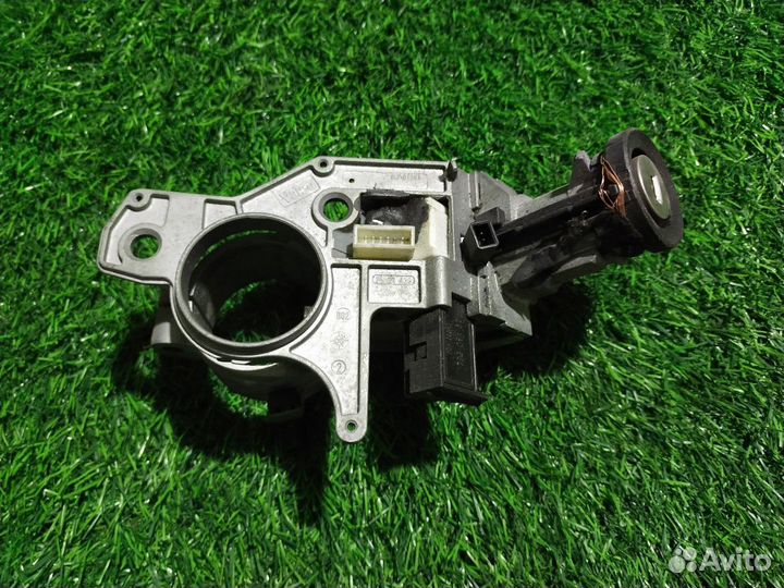 Замок зажигания Opel Zafira B