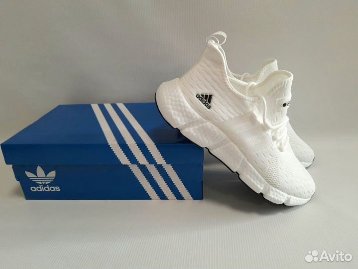 Кроссовки Adidas тренинг артикул 905 белый