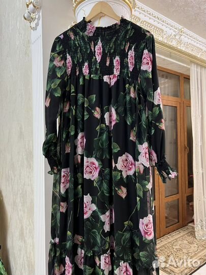 Сшит из итальянской ткани