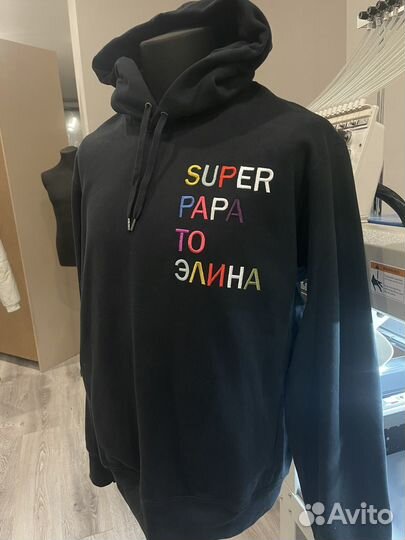 Вышивка на одежде, мерч