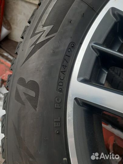 Колеса в сборе R17 Nissan 5*114.3 Bridgestone 225