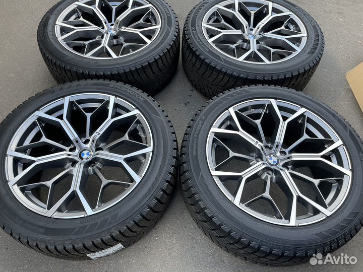 R20 Hankook Winter I'Cept X RW10 275/45, PCD 5x112 DIA 66.6