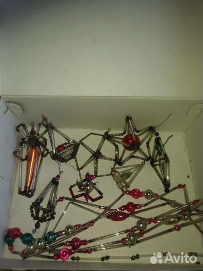 Игрушки новогодние из стекляруса