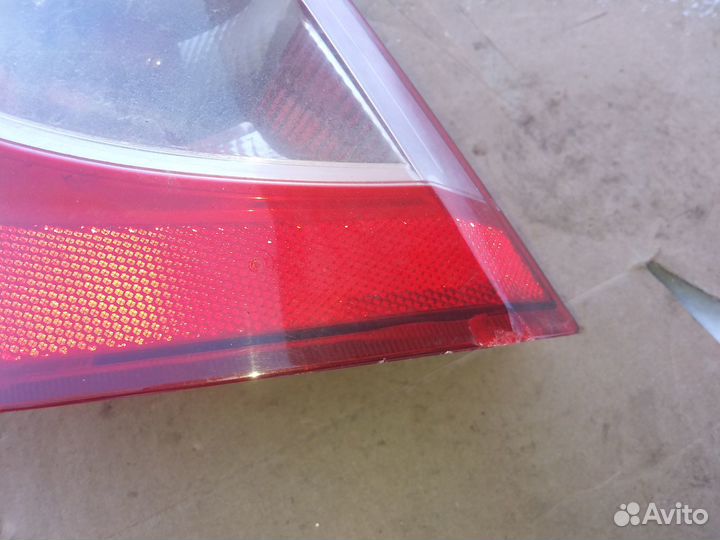 Фонарь левый Renault Sandero