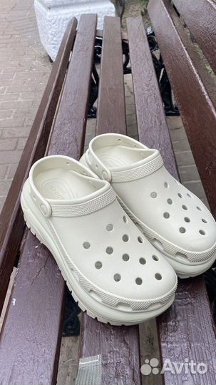 Crocs mega crush clog