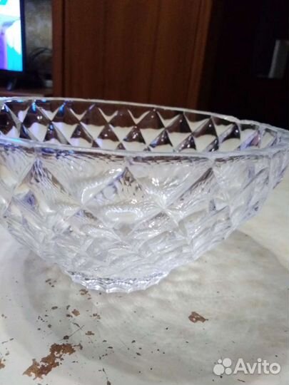 Хрустальная ваза