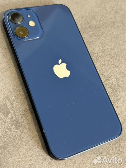iPhone 12 mini, 64 ГБ