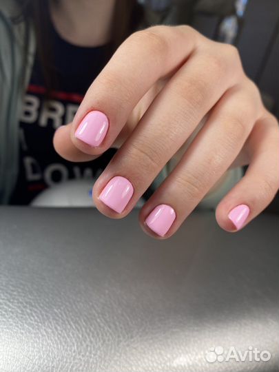 Маникюр педикюр