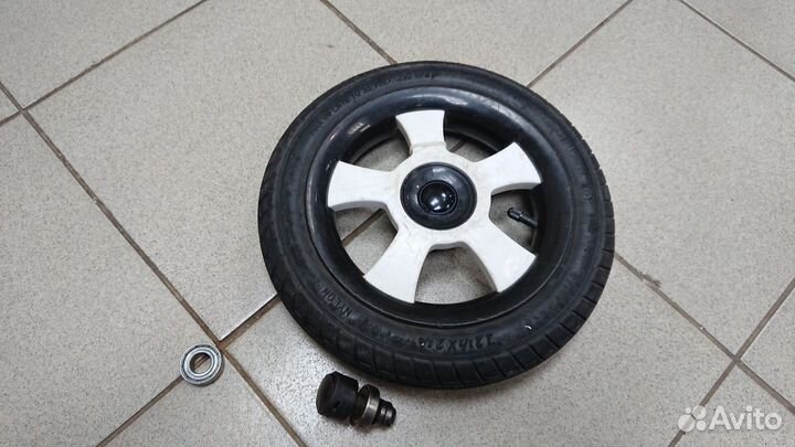 Втулка для колеса детской коляски пластиковая