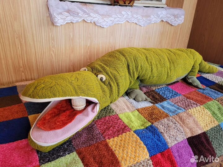 Крокодил подушка