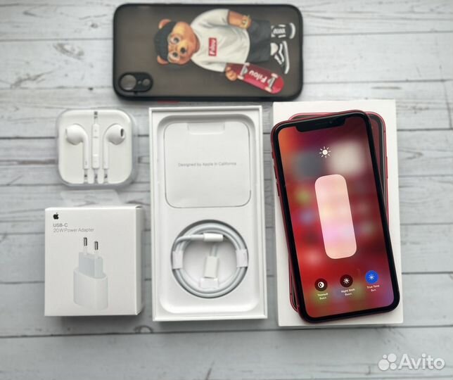 iPhone Xr, 64 ГБ