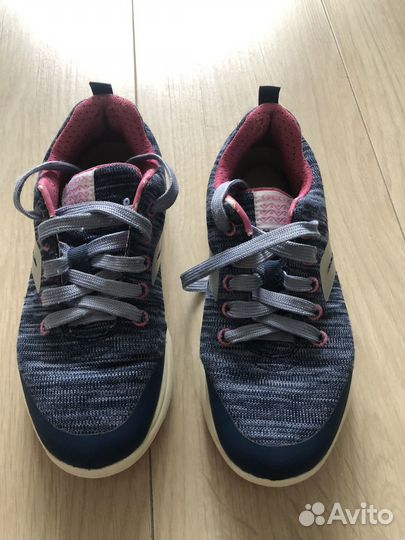 Кроссовки 32 geox для девочки