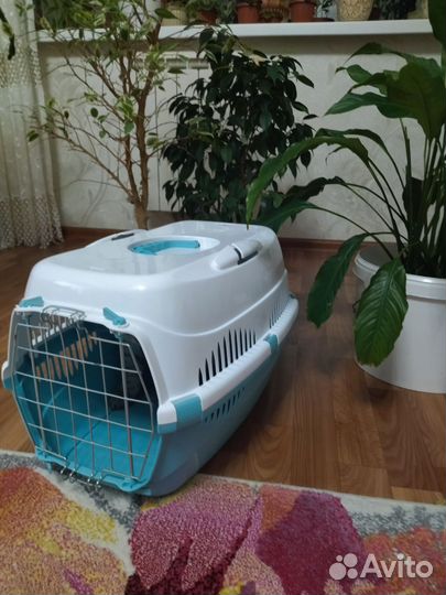 Переноска для кошек и собак