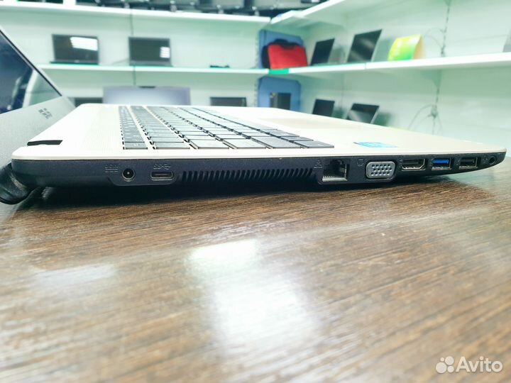 Ноутбук asus в отличном
