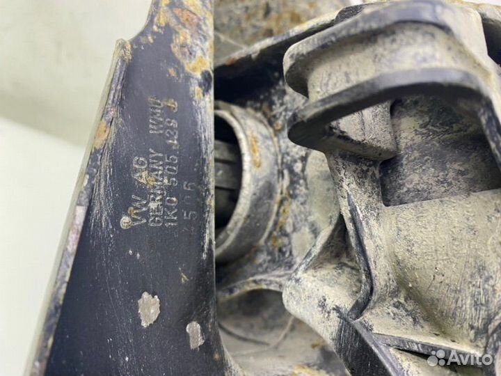 Рычаг задний левый Volkswagen Jetta 1K2 BSE 2007