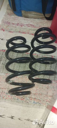 Bmw 2 gran taurin пружины задние