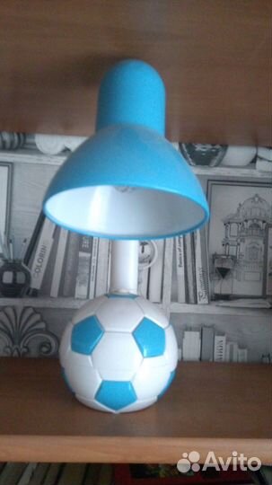 Лампа настольная