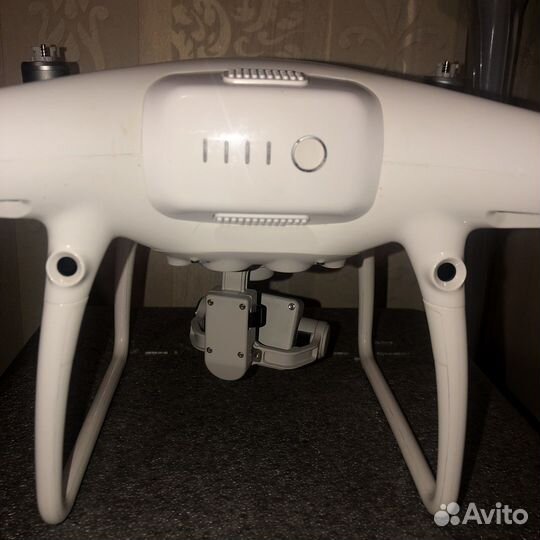 Квадрокоптер DJI Phantom 4 pro +