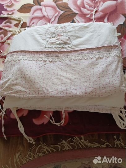 Бортики в детскую кроватку