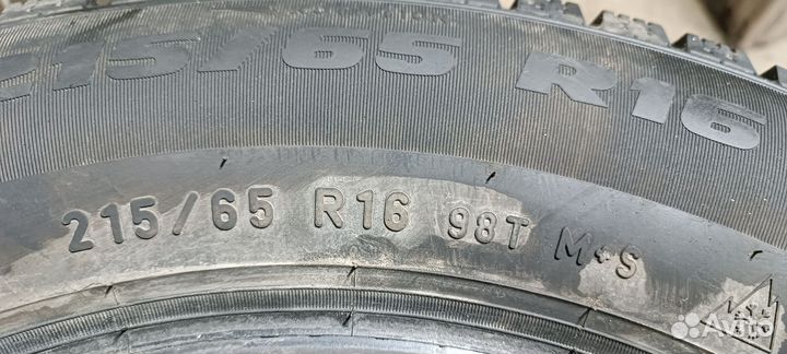 Formula Ice 215/65 R16 98T