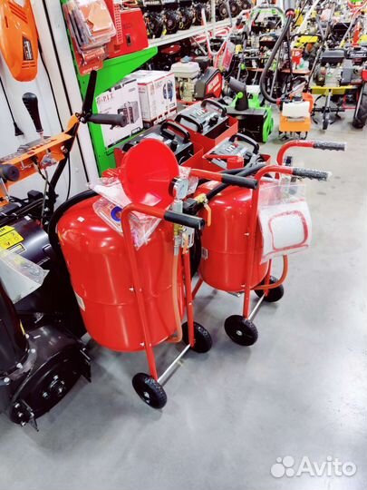 Пескоструйный аппарат ёмкость 75 л. расход 170-708