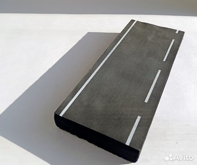 Подставка под модель