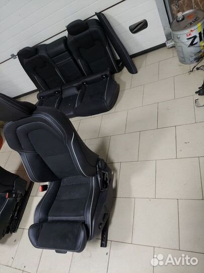 Салон Volvo S90 2016-2021 R-Design