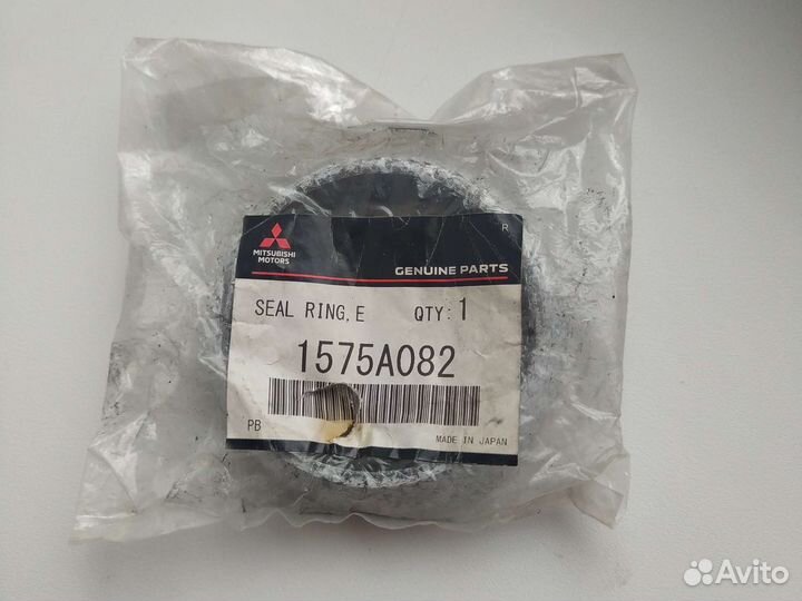 Продам кольцо глушителя, оригинал, новое