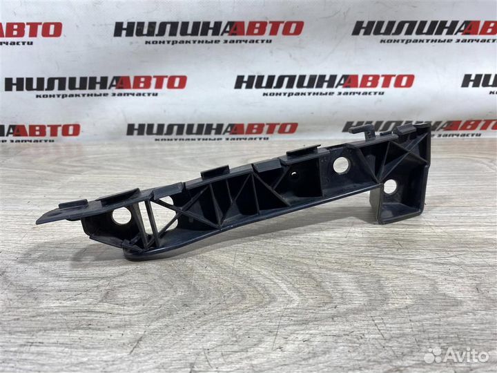 Кронштейн переднего бампера правый Киа Сид 1