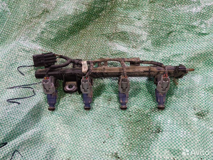 Форсунка с рампой в сборе kia picanto 1