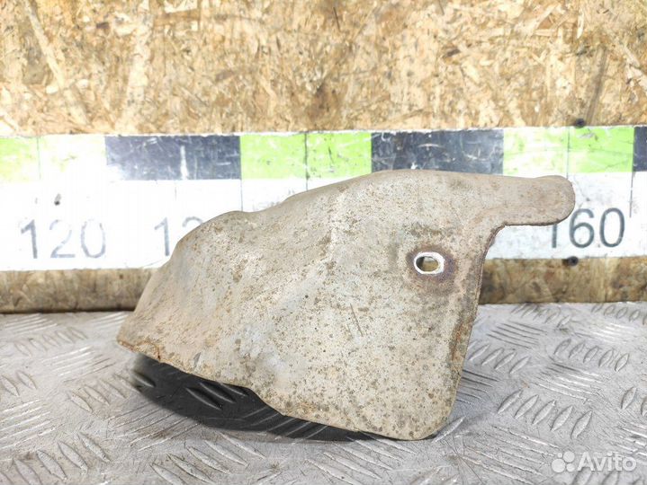 Экран тепловой Mitsubishi L200 2006-2016