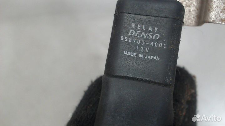 Реле вентилятора Lexus LX, 2002