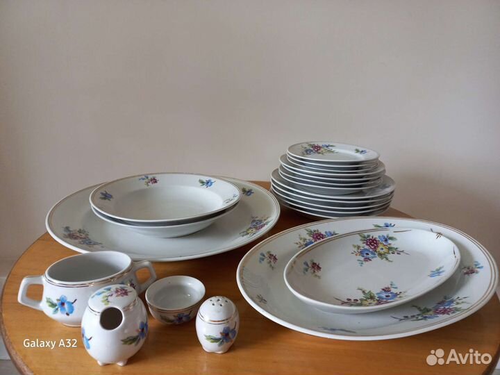 Столовый сервиз дулево