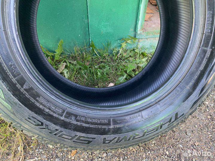 Nitto Therma Spike 265/60 R18 114T