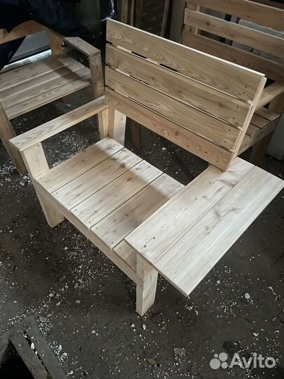 Уличная мебель