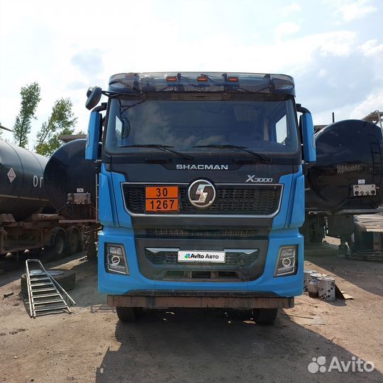 Shacman (Shaanxi) SX42586V385, 2023