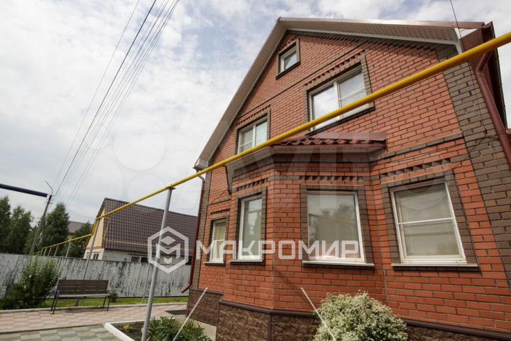 Дом 138 м² на участке 10 сот.