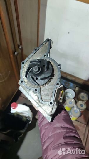 Помпа Hepu audi 100 2.6-2.8