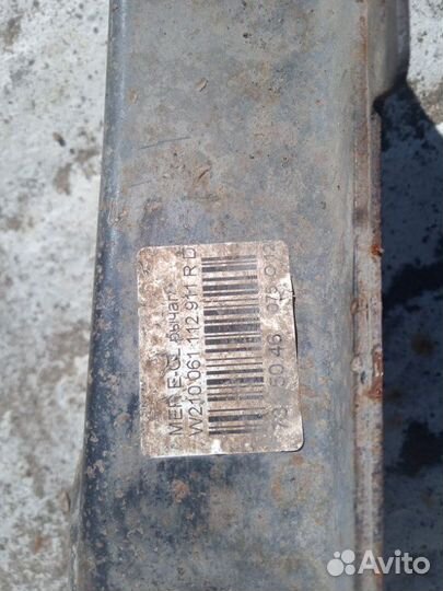 Рычаг подвески нижний задний Mercedes-Benz E