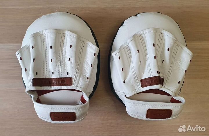 Боксерские лапы с воздушной подушкой кожанные