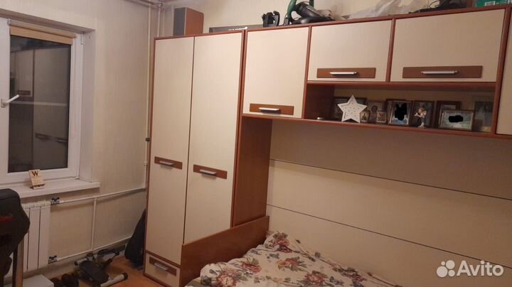 Комплект мебели в детскую бу