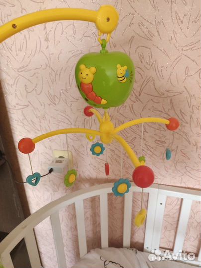 Мобиль в кроватку музыкальный