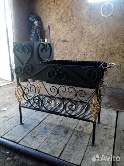 Мангал с крышей, холодная ковка