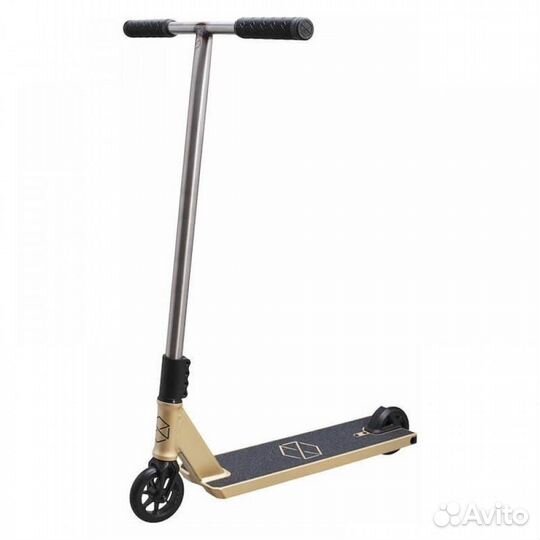 Трюковой самокат Native Stem Saundezy