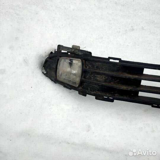 Решетка бампера, фары противотуманные kia rio 2