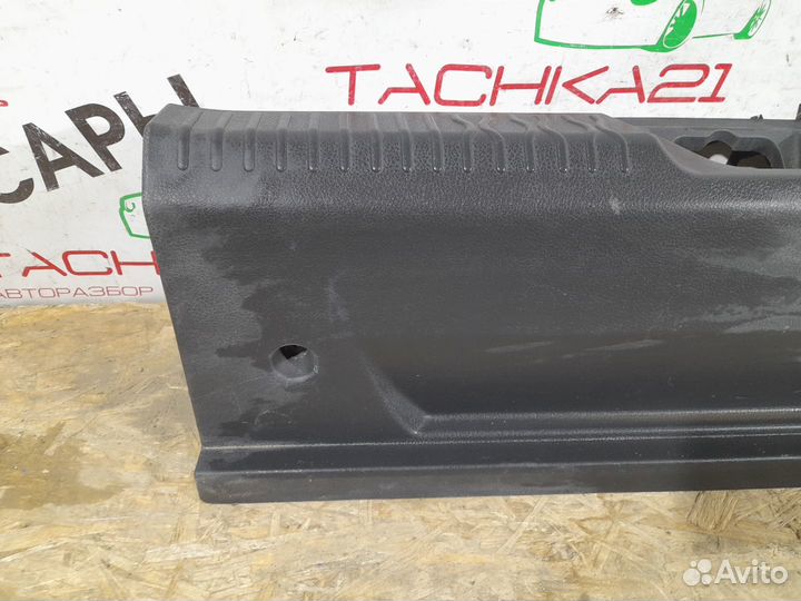 Обшивка багажника задняя LADA Vesta (2016)
